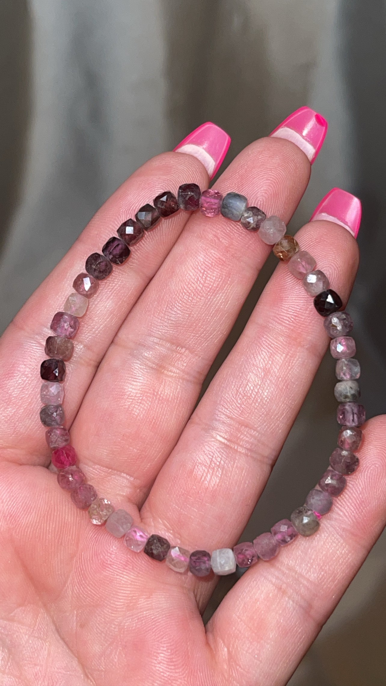 Spinel AAA Faceted Bracelet 4mm