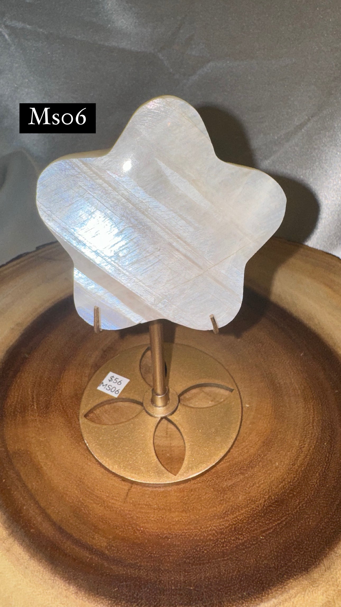Moonstone Star on Stand AAA