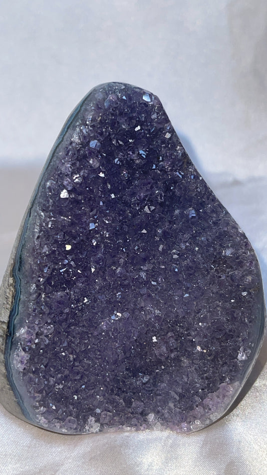 Druzy Galaxy Amethyst AAA Cutbase