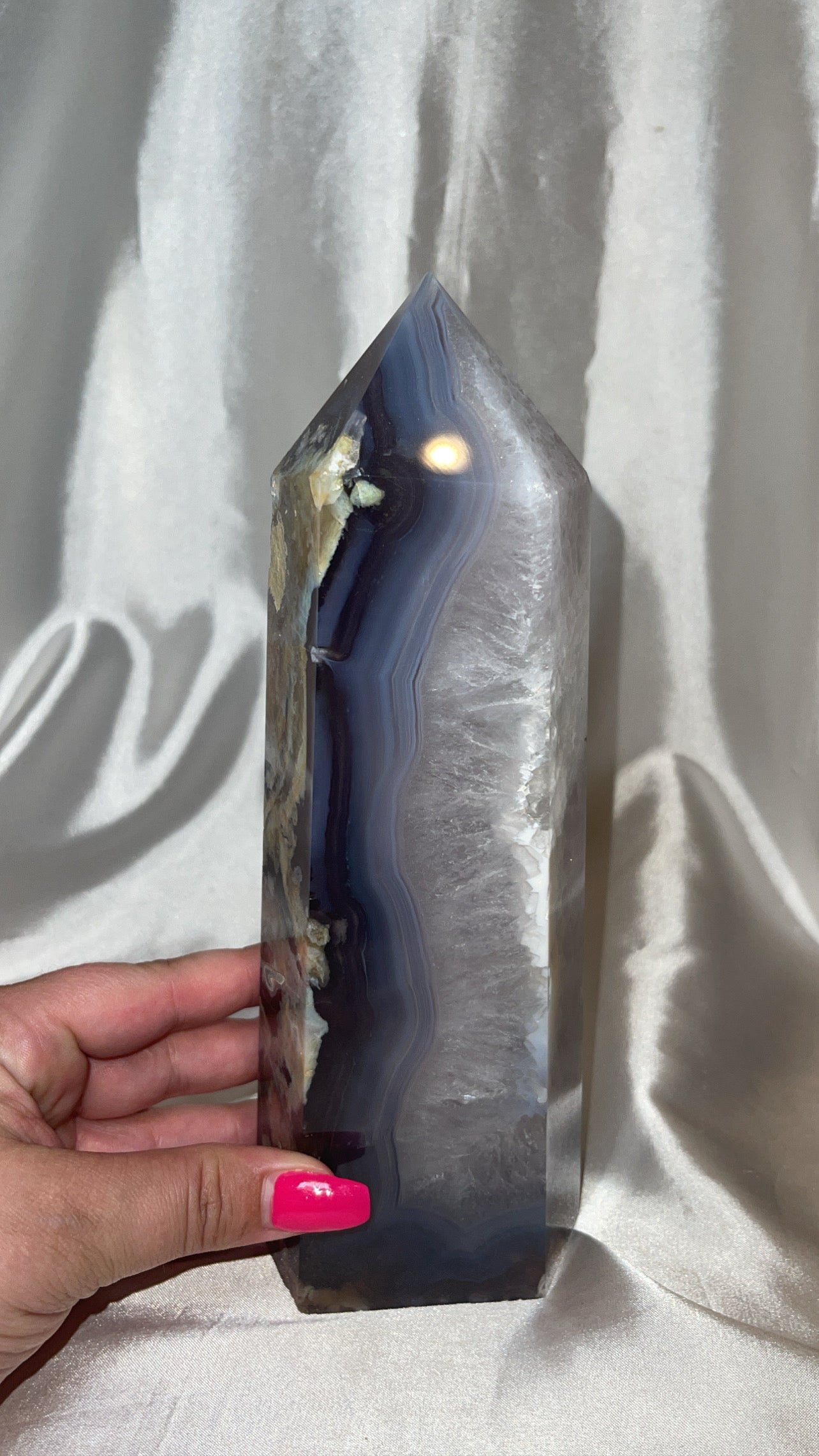 Black Flower Agate XXL Tower