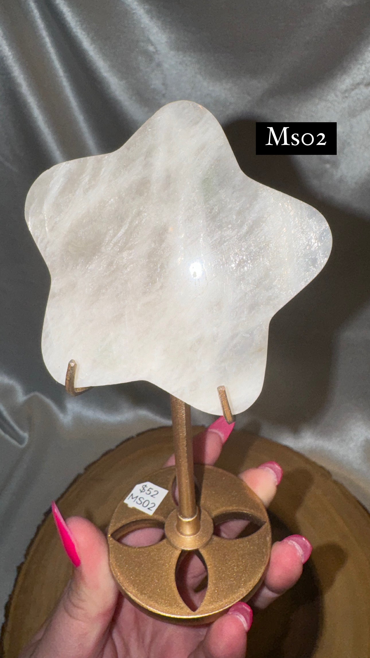 Moonstone Star on Stand AAA