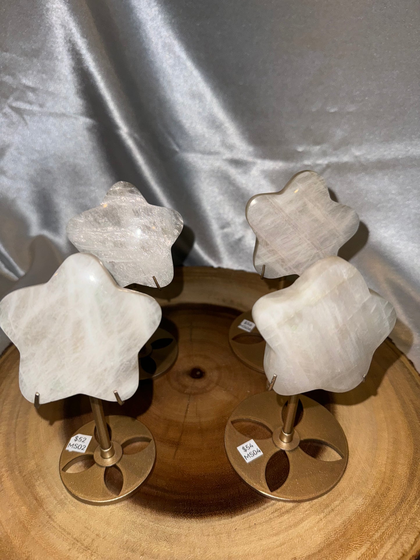 Moonstone Star on Stand AAA