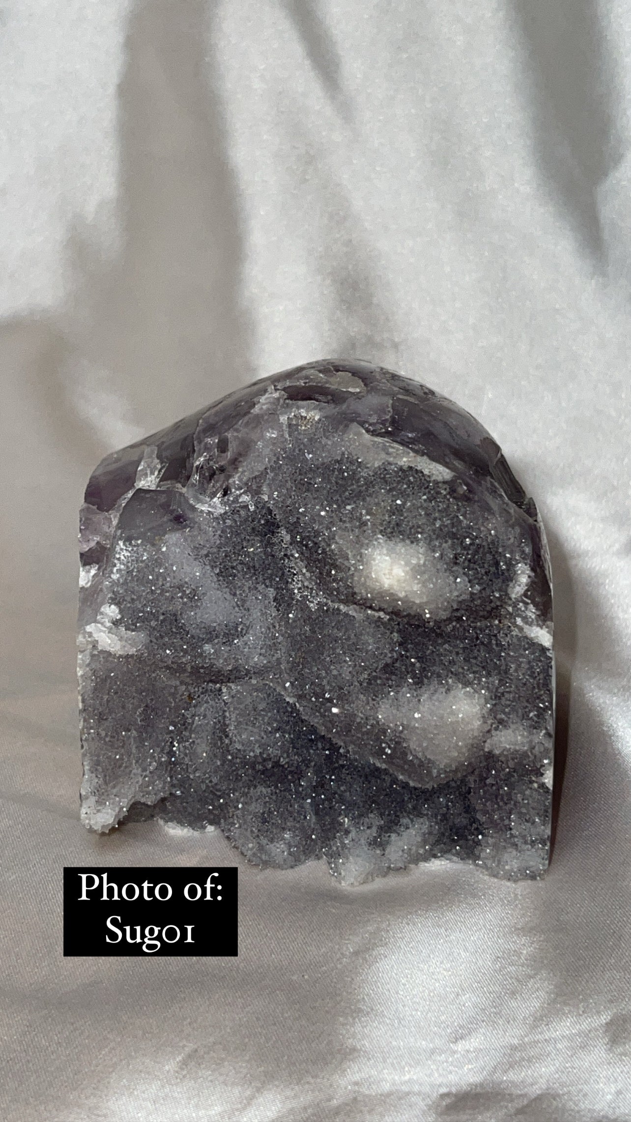 Sugar Amethyst Large Cutbase