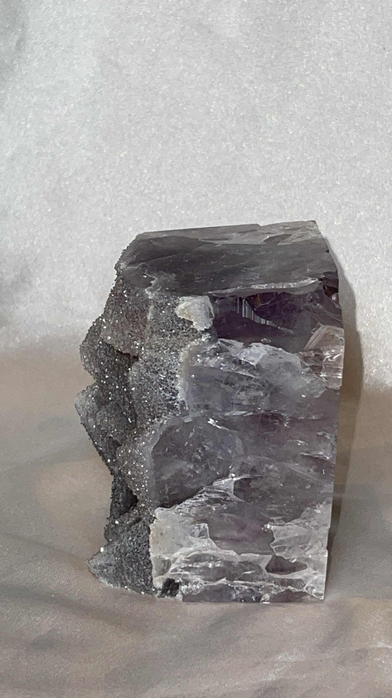 Sugar Amethyst Large Cutbase