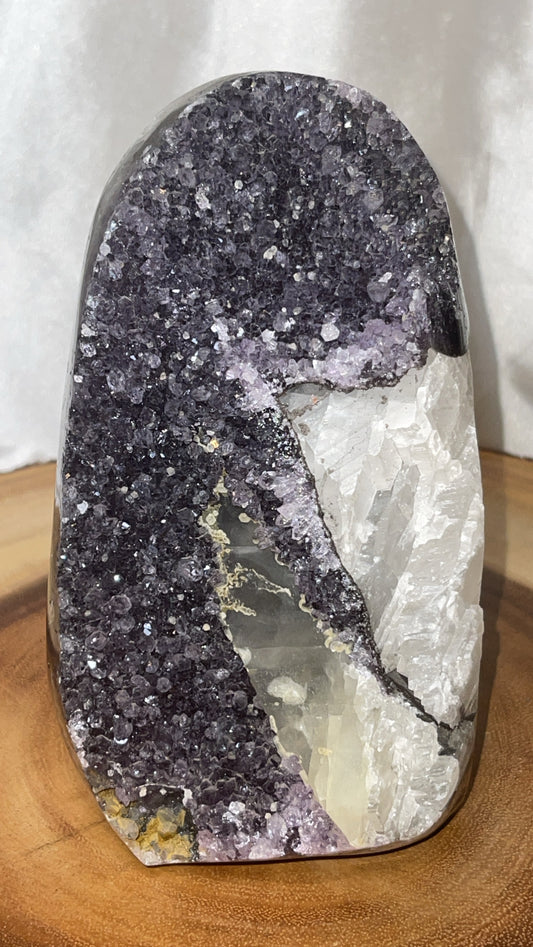 Amethyst Agate with Calcite XL Cutbase