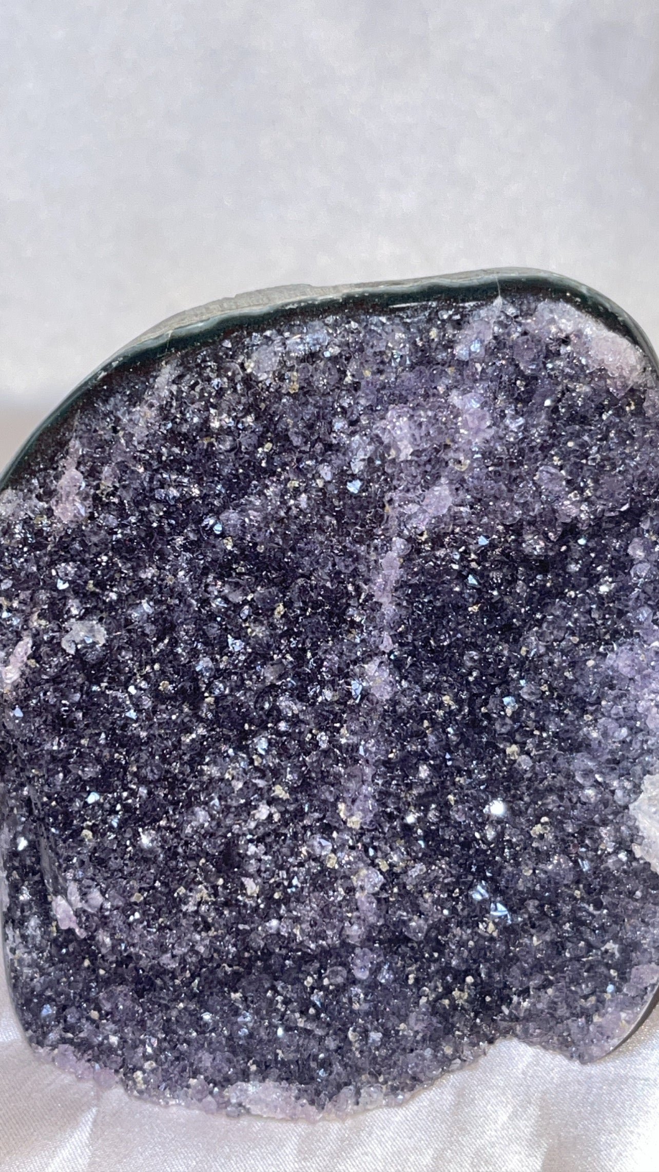 Druzy Galaxy Amethyst AAA Large Cutbase