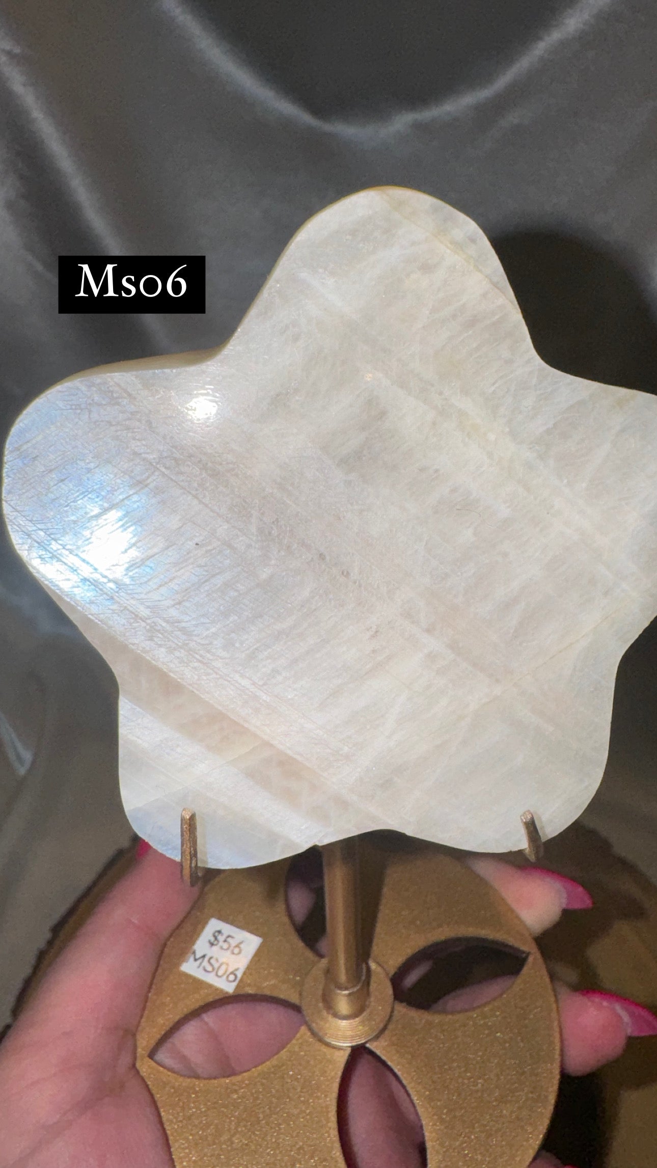 Moonstone Star on Stand AAA