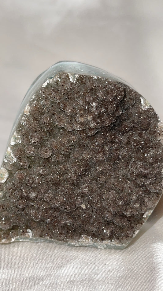 Druzy Black Galaxy Amethyst Cutbase