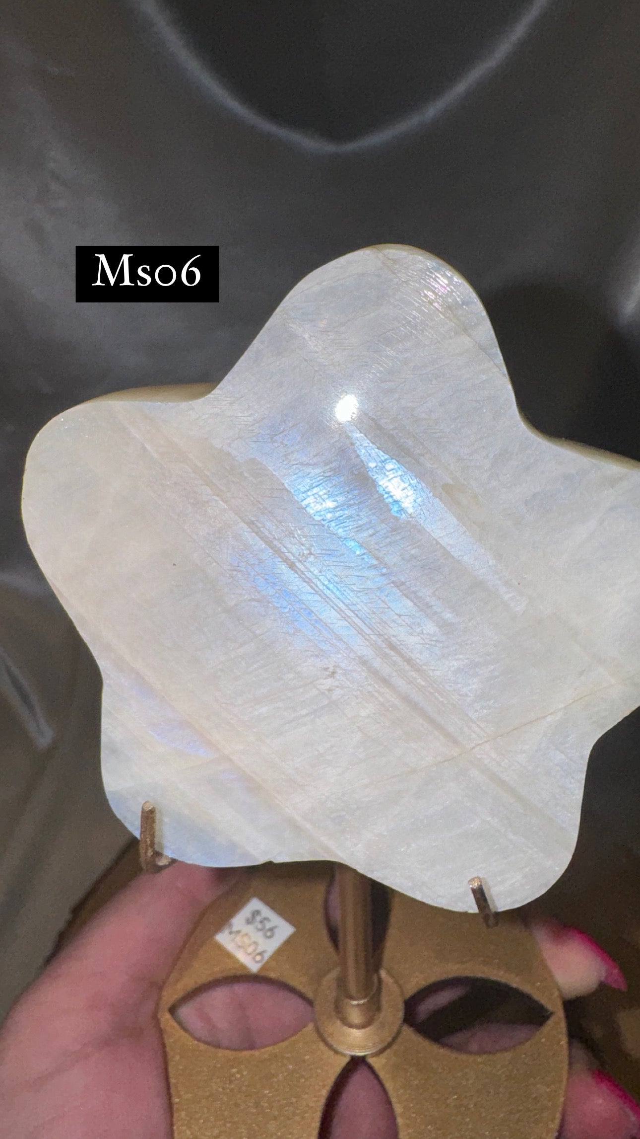 Moonstone Star on Stand AAA