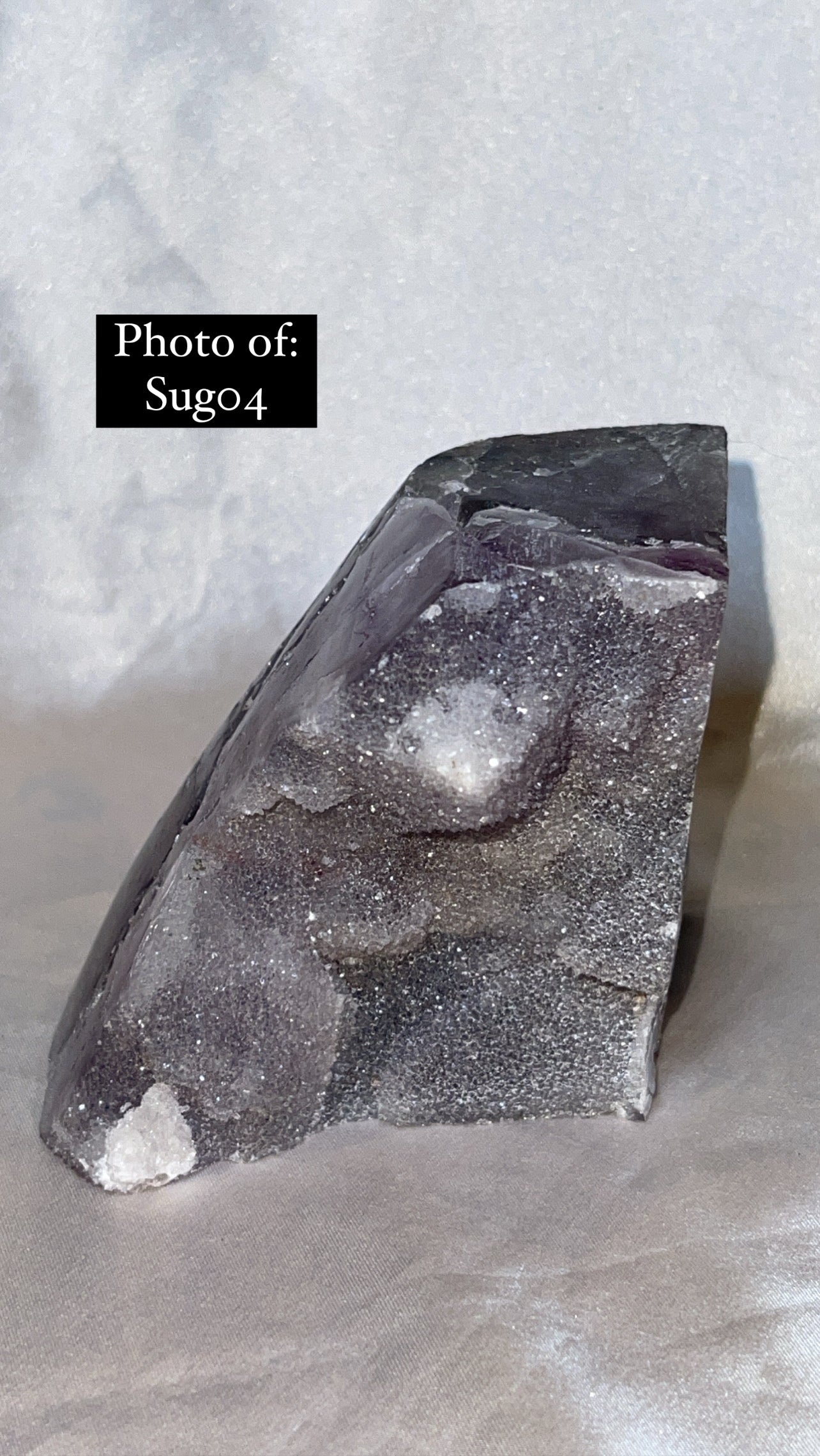 Sugar Amethyst Large Cutbase
