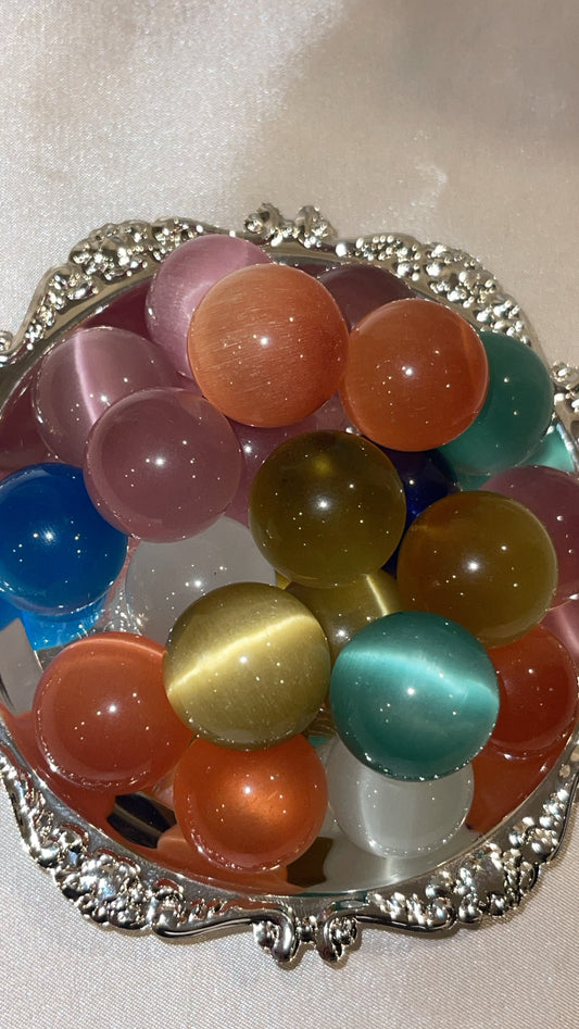 Cats Eye Sphere