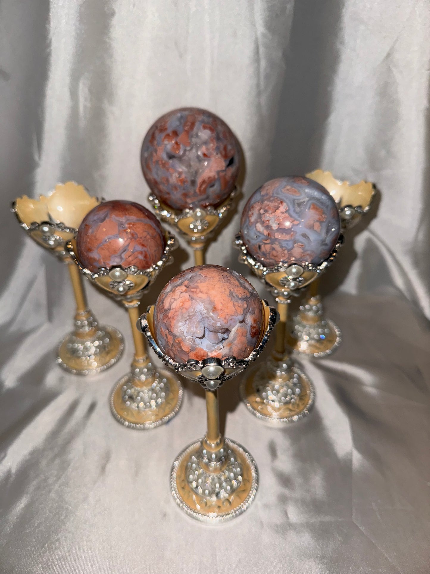 Detailed Sphere Stand