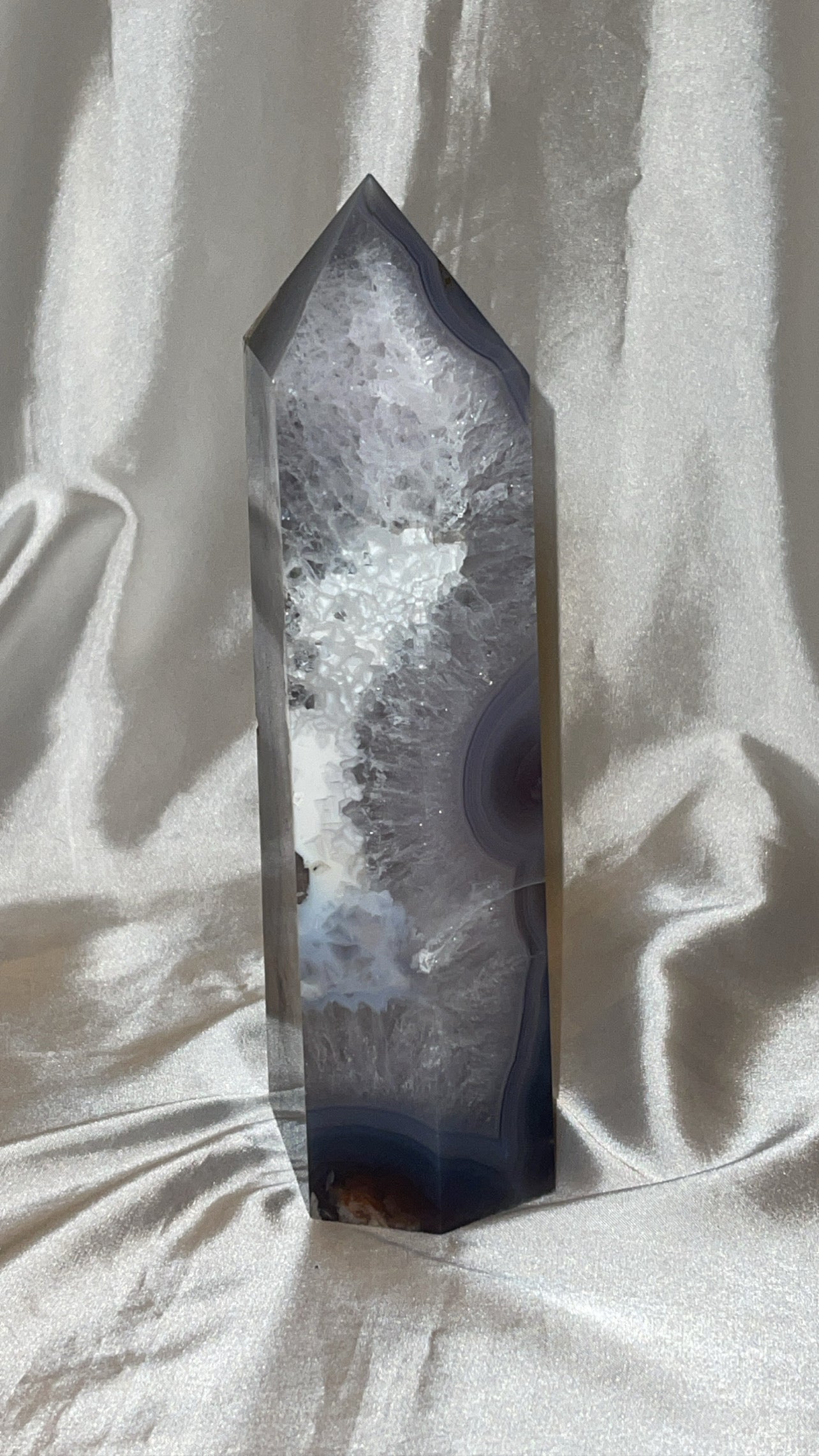 Black Flower Agate XXL Tower