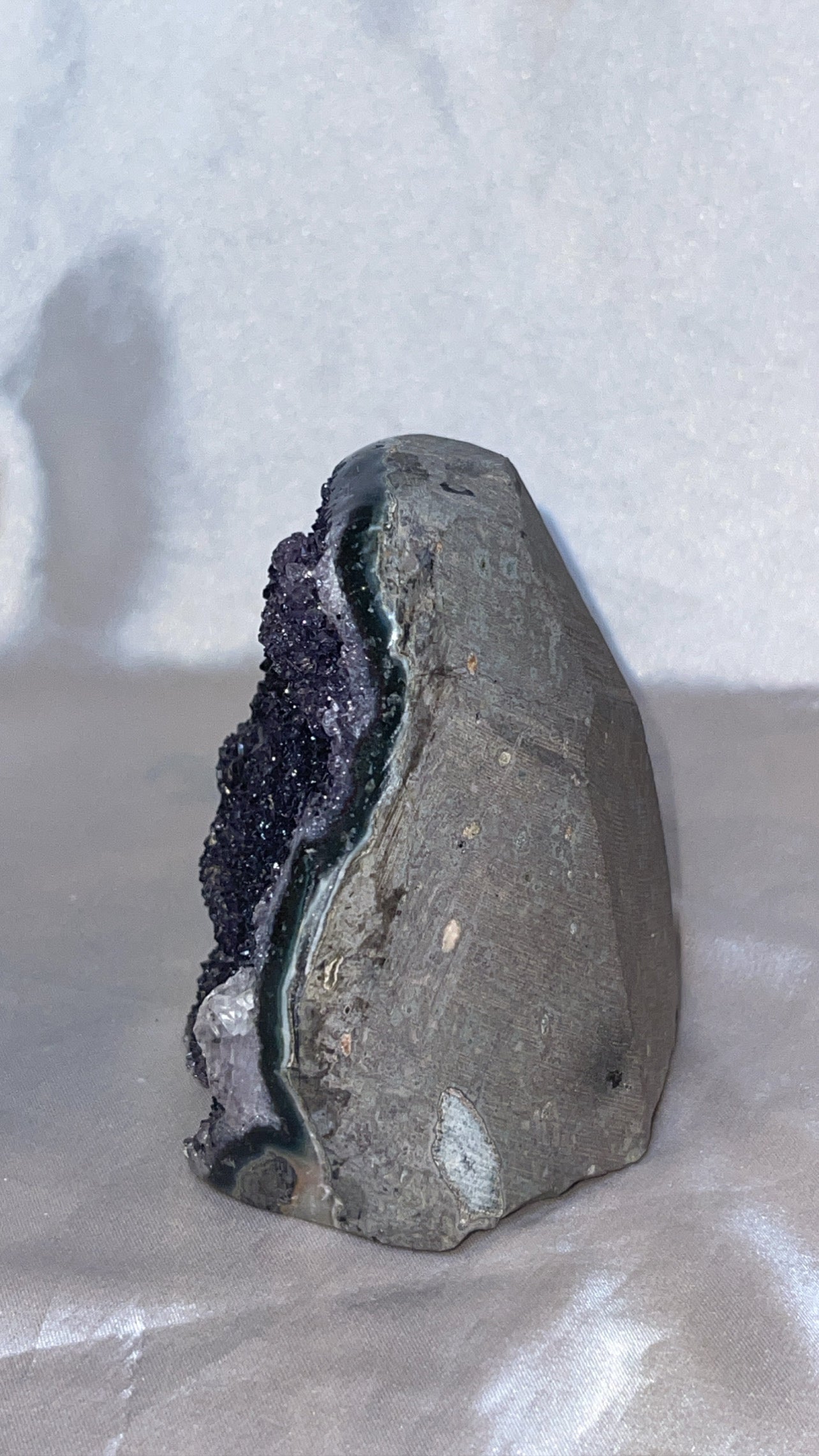 Druzy Galaxy Amethyst AAA Large Cutbase