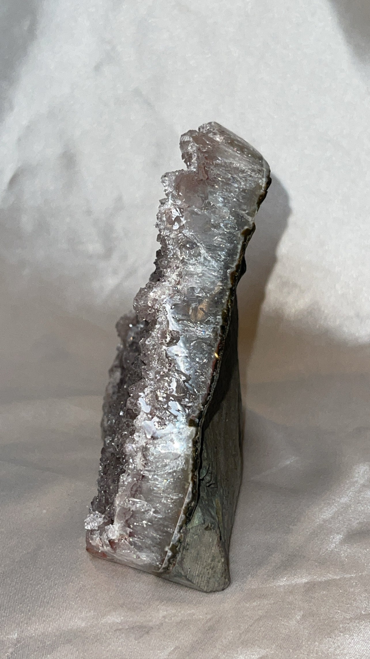 Druzy Galaxy Amethyst Cut Base