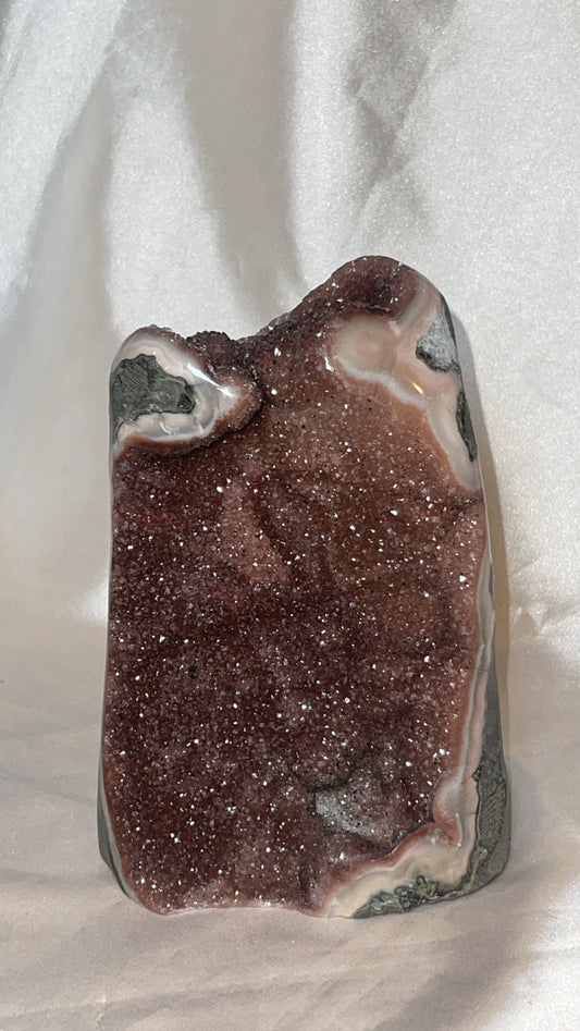 Druzy Galaxy Amethyst AAA XL Cutbase