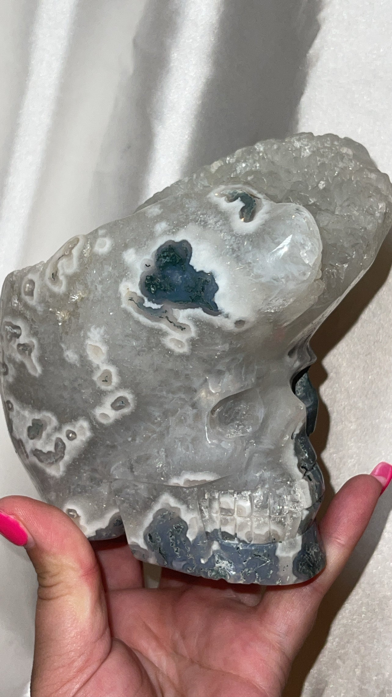 Moss Agate & Quartz XXL Mohawk Skull