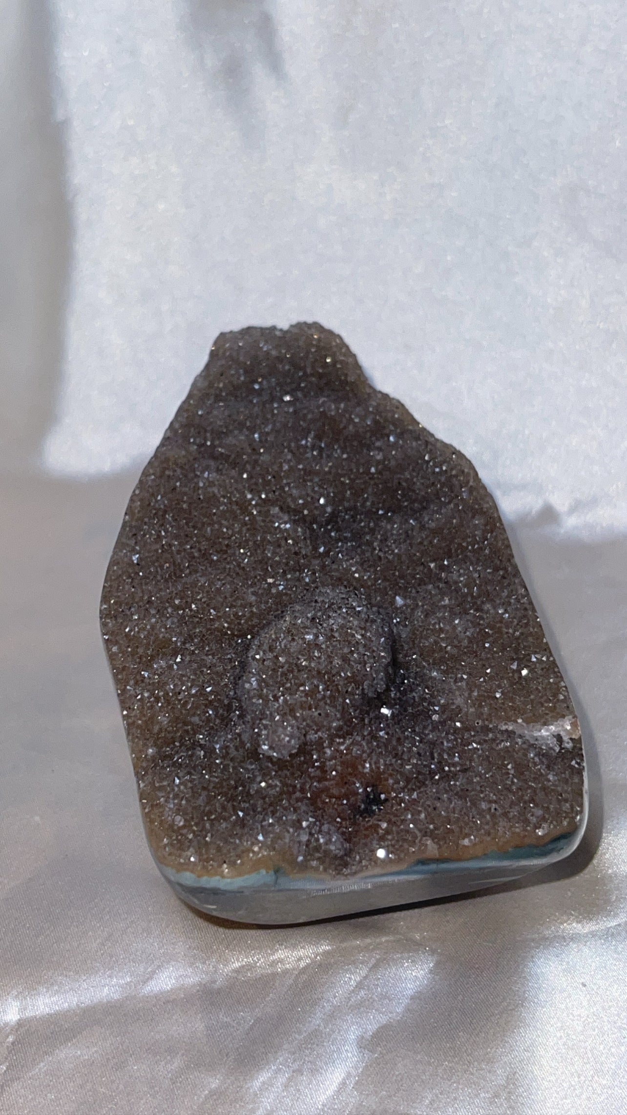 Druzy Galaxy Amethyst Large Cutbase