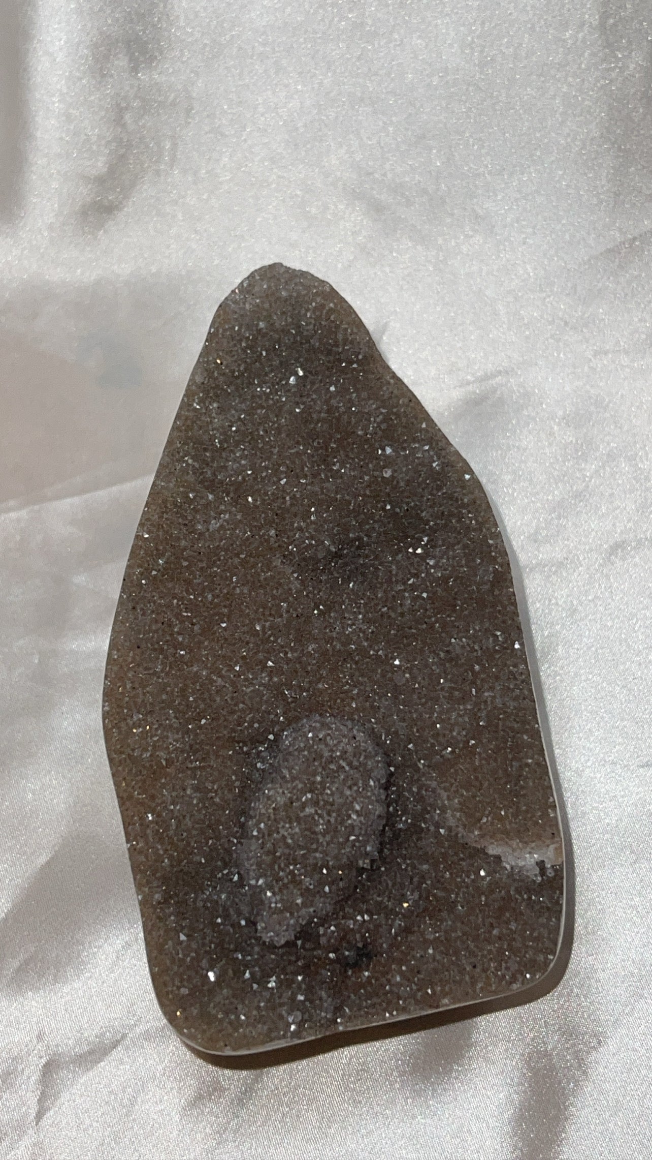 Druzy Galaxy Amethyst Large Cutbase