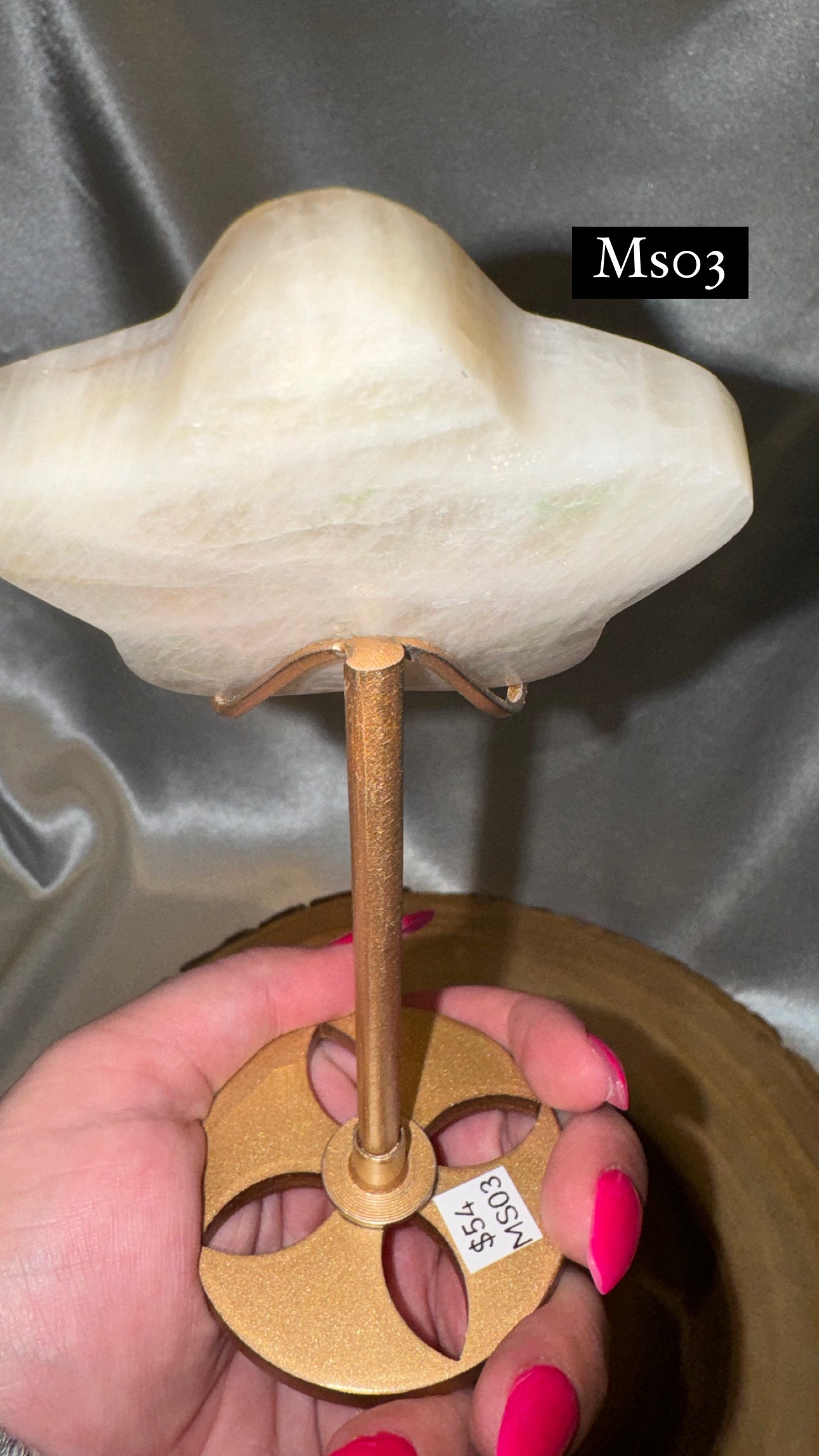 Moonstone Star on Stand AAA