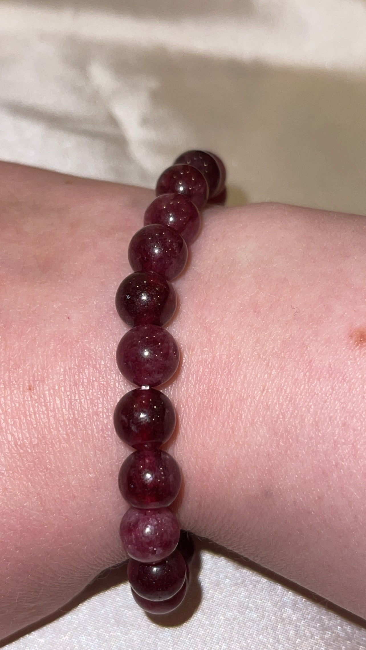 Strawberry Jade Bracelet 8mm