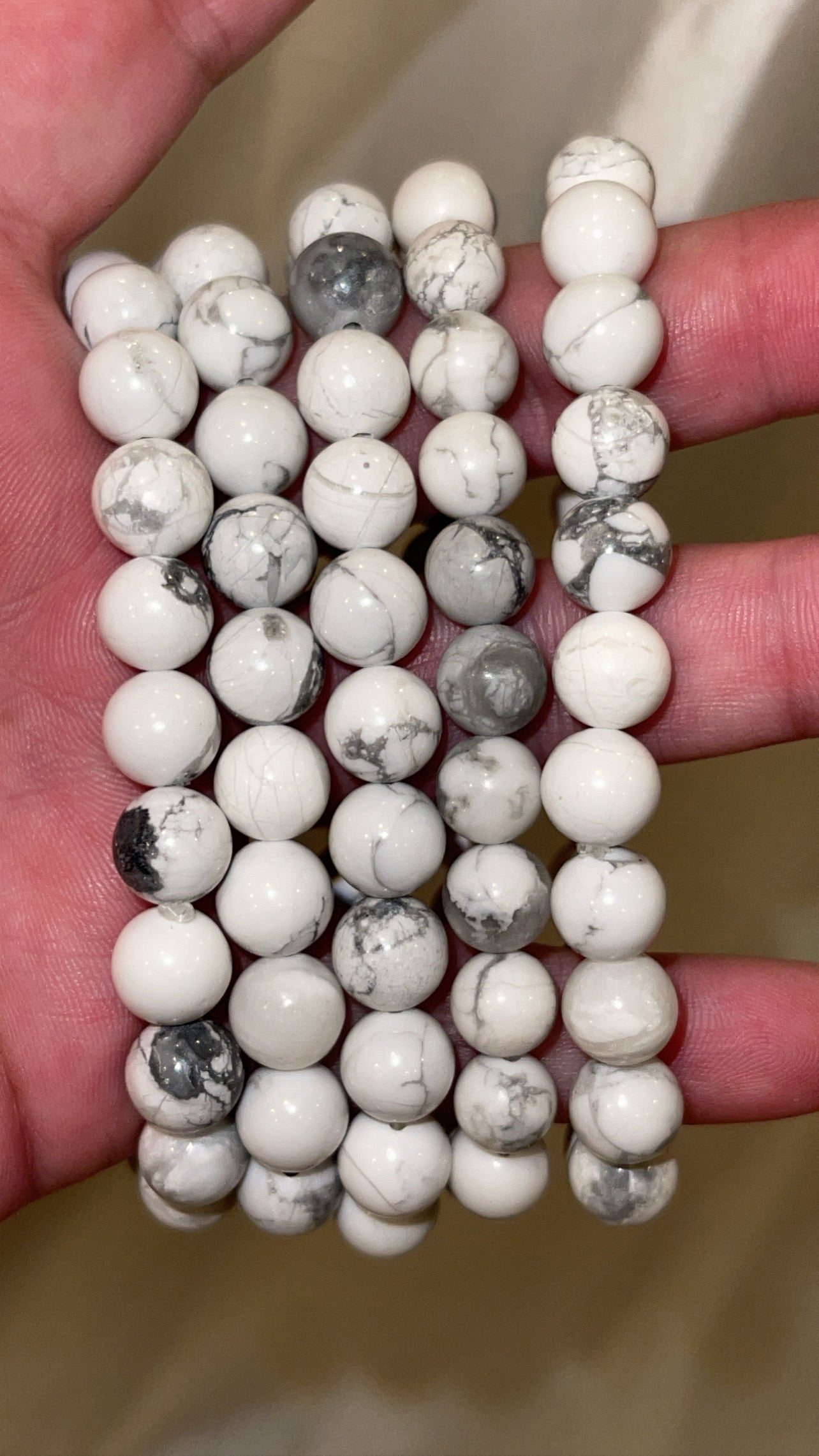 Howlite Bracelet 8mm