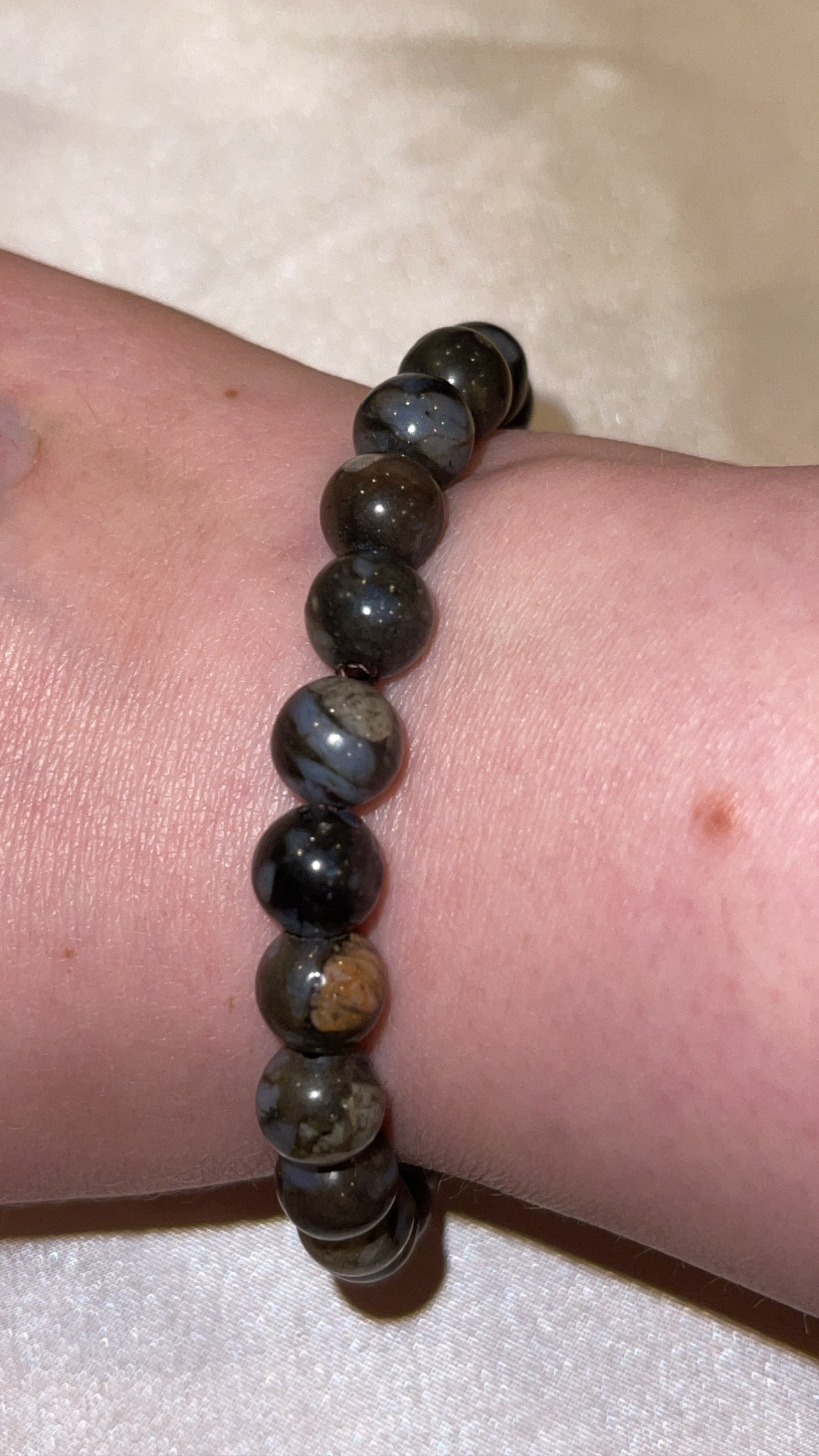 Que Sera Bracelet 8mm