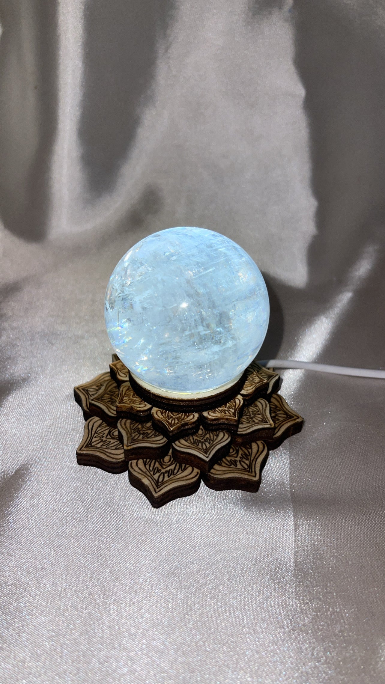 Lotus Wood Light Sphere Stand