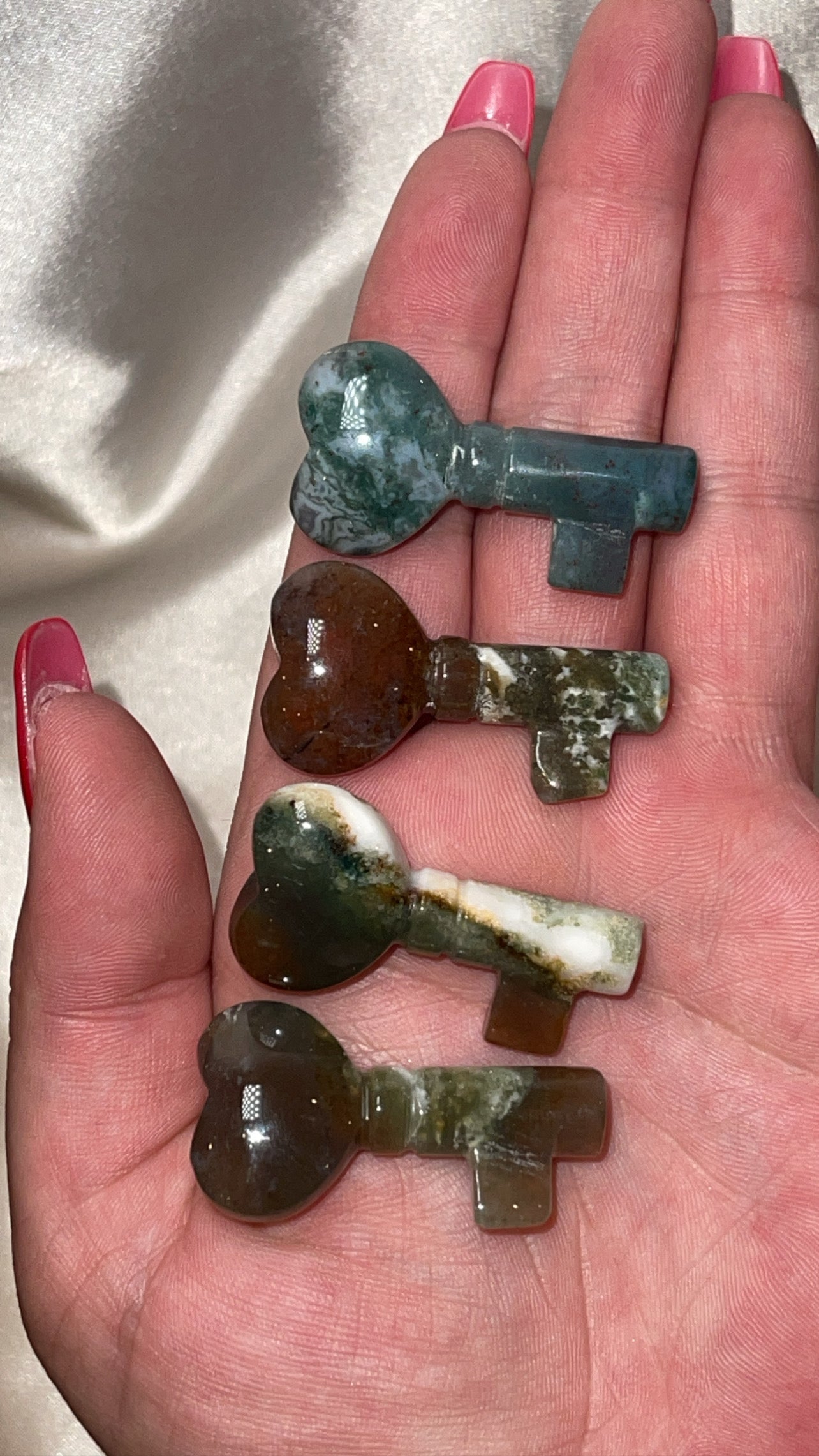 Heart Keys (Variety)