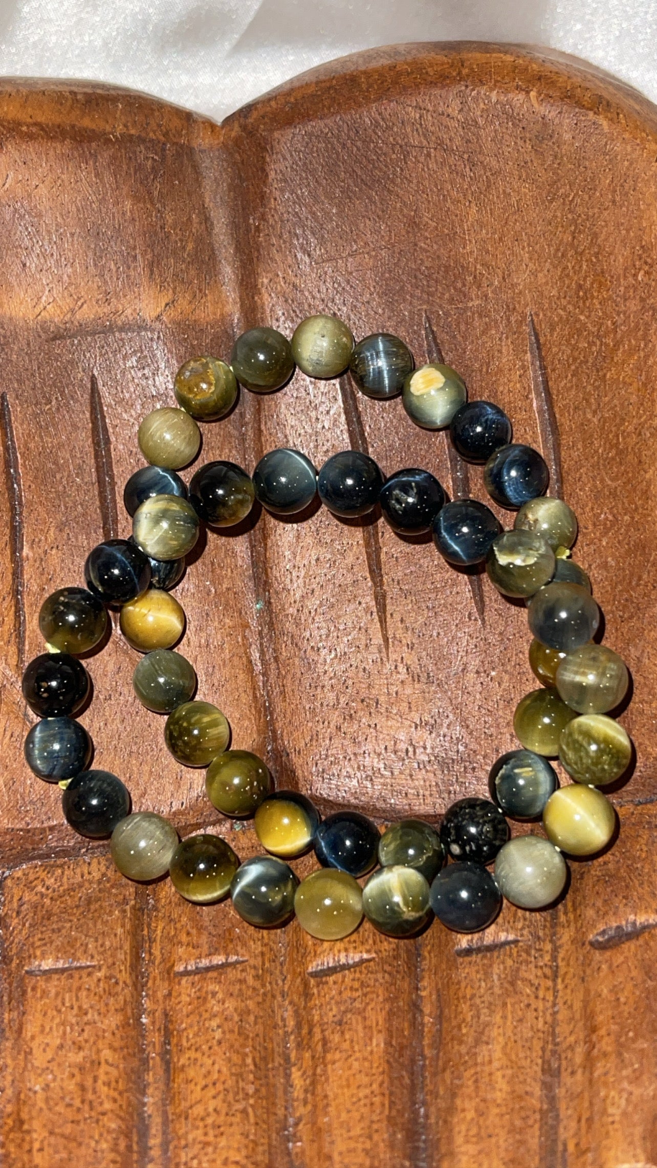 Golden Blue Tigers Eye Bracelet 8mm