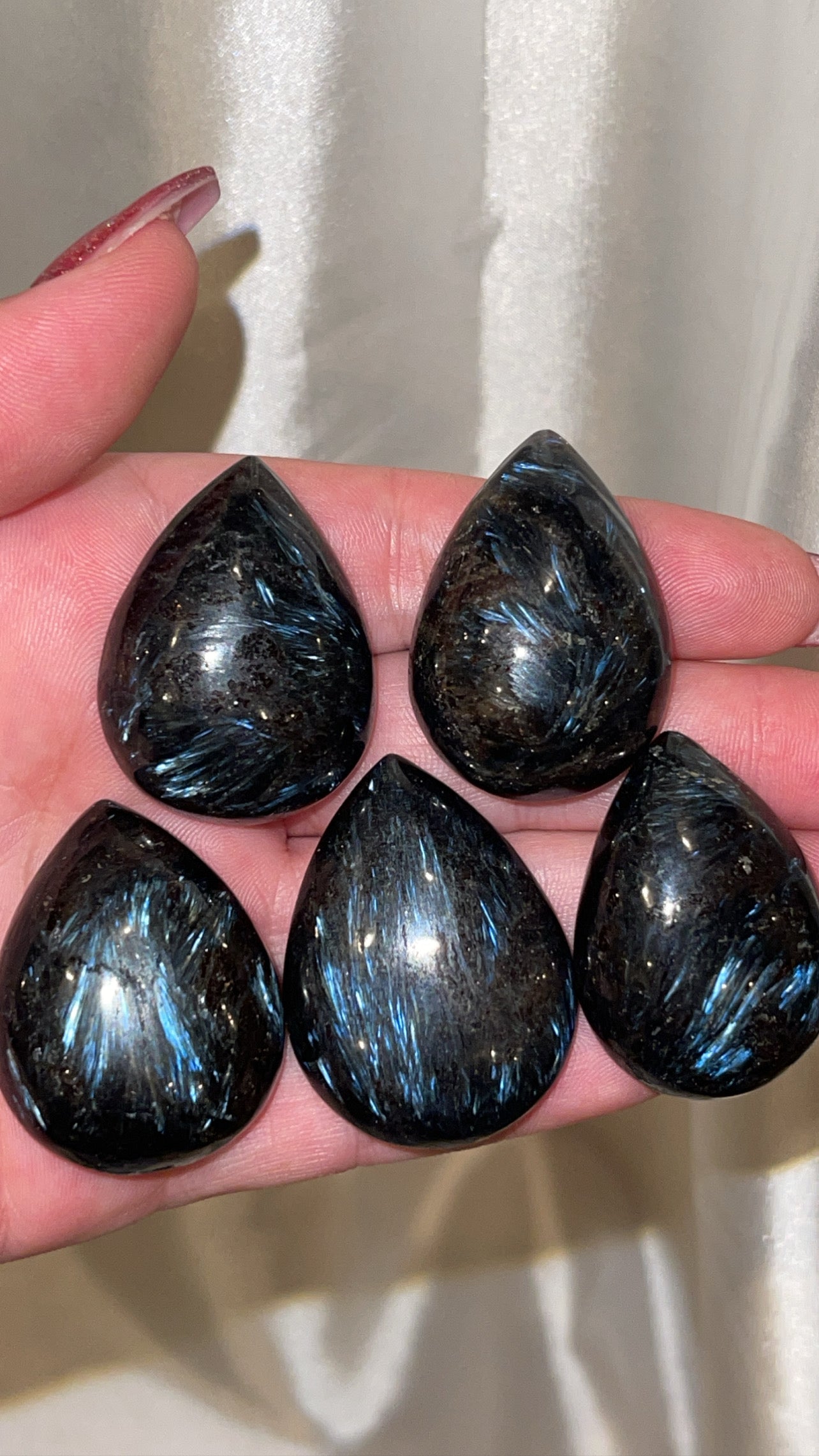 Arfvedsonite Teardrop