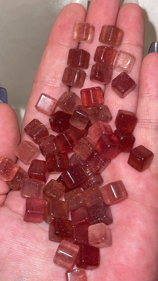 Strawberry Quartz Mini Cube