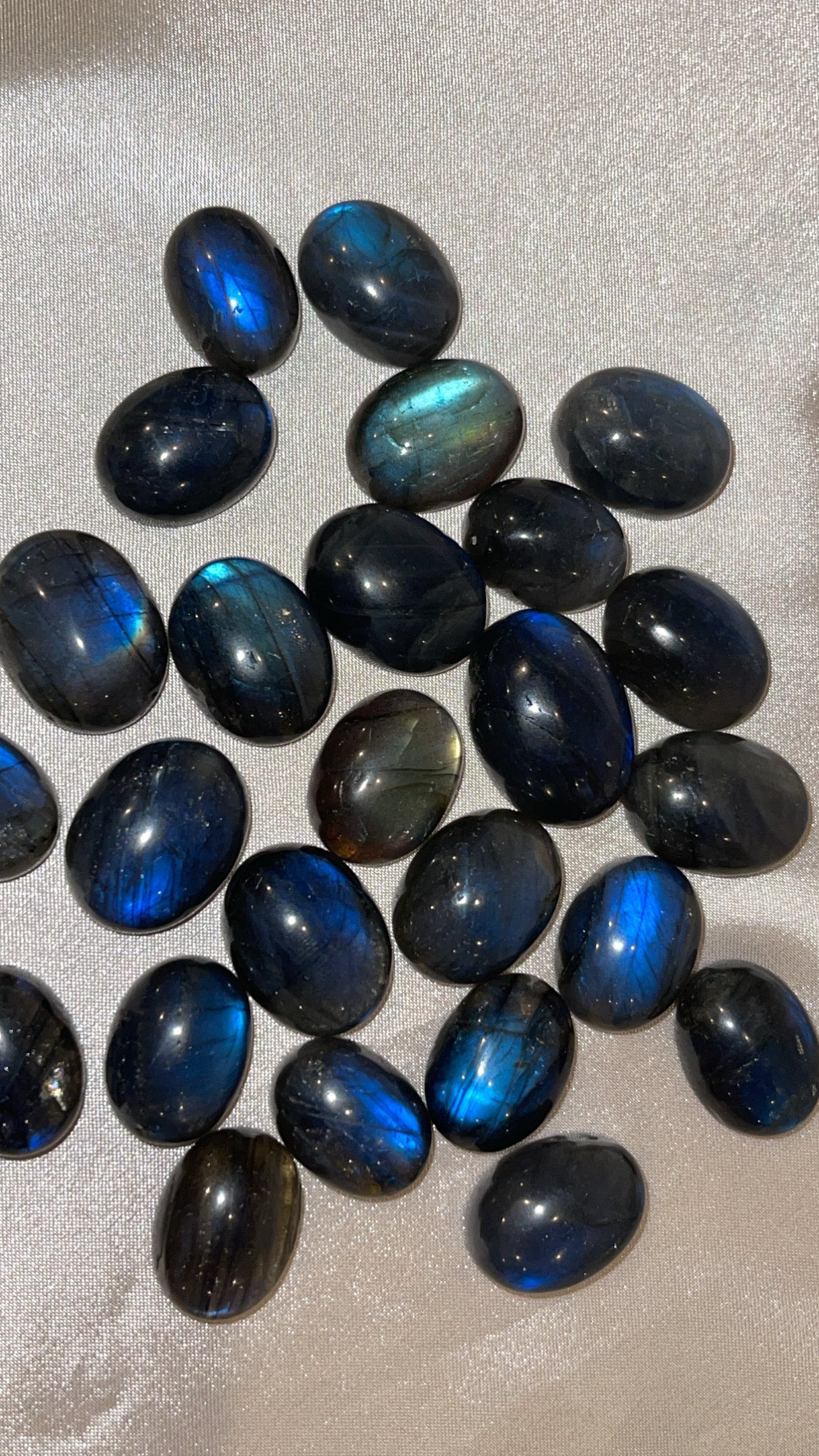 Labradorite Cabachon
