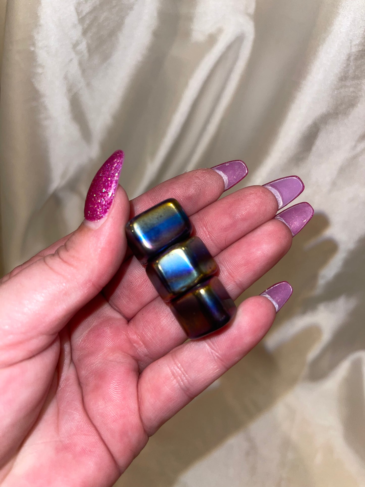 Aura Magnetic Hematite