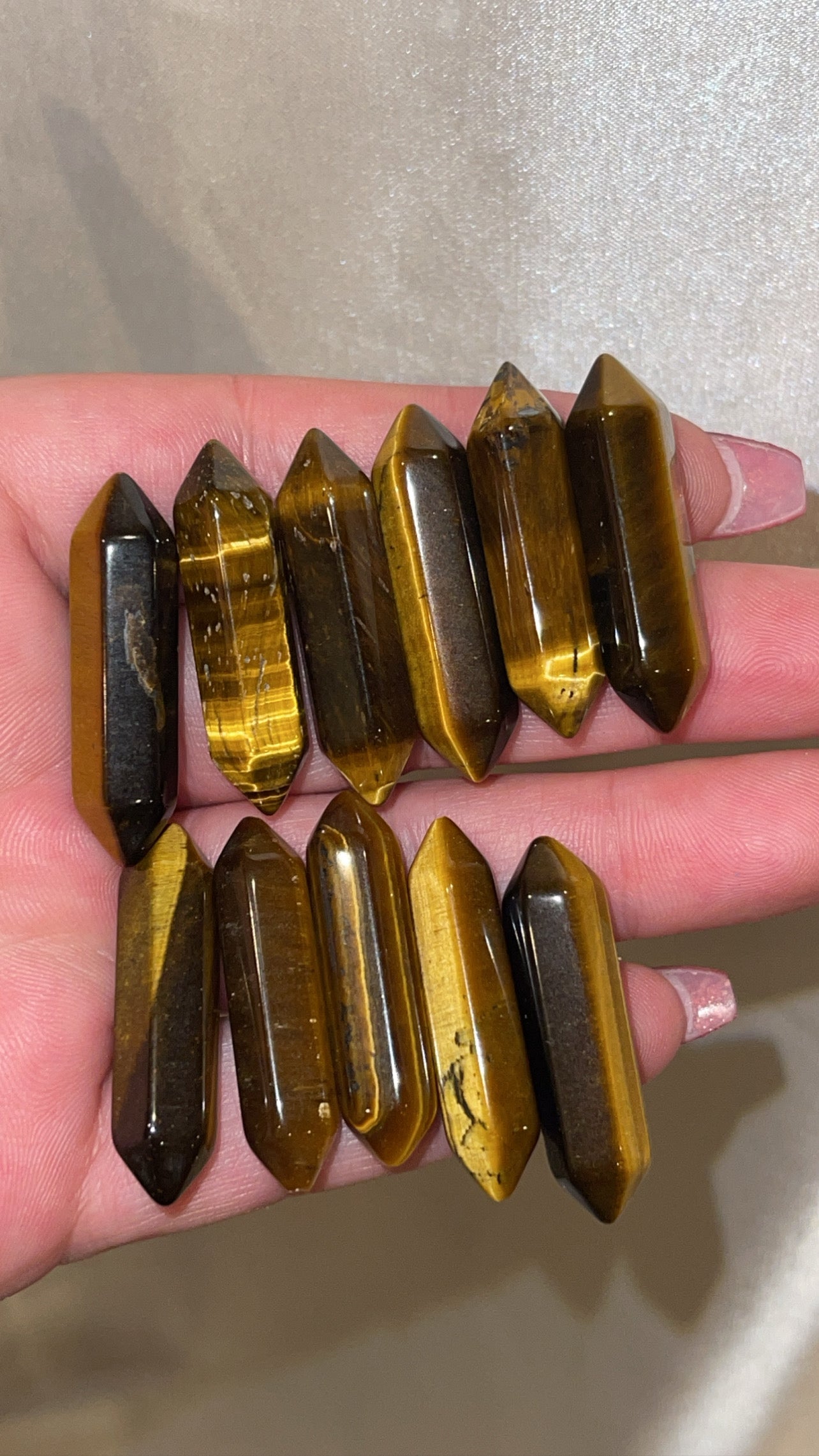 Variety Small Double Terminated Point