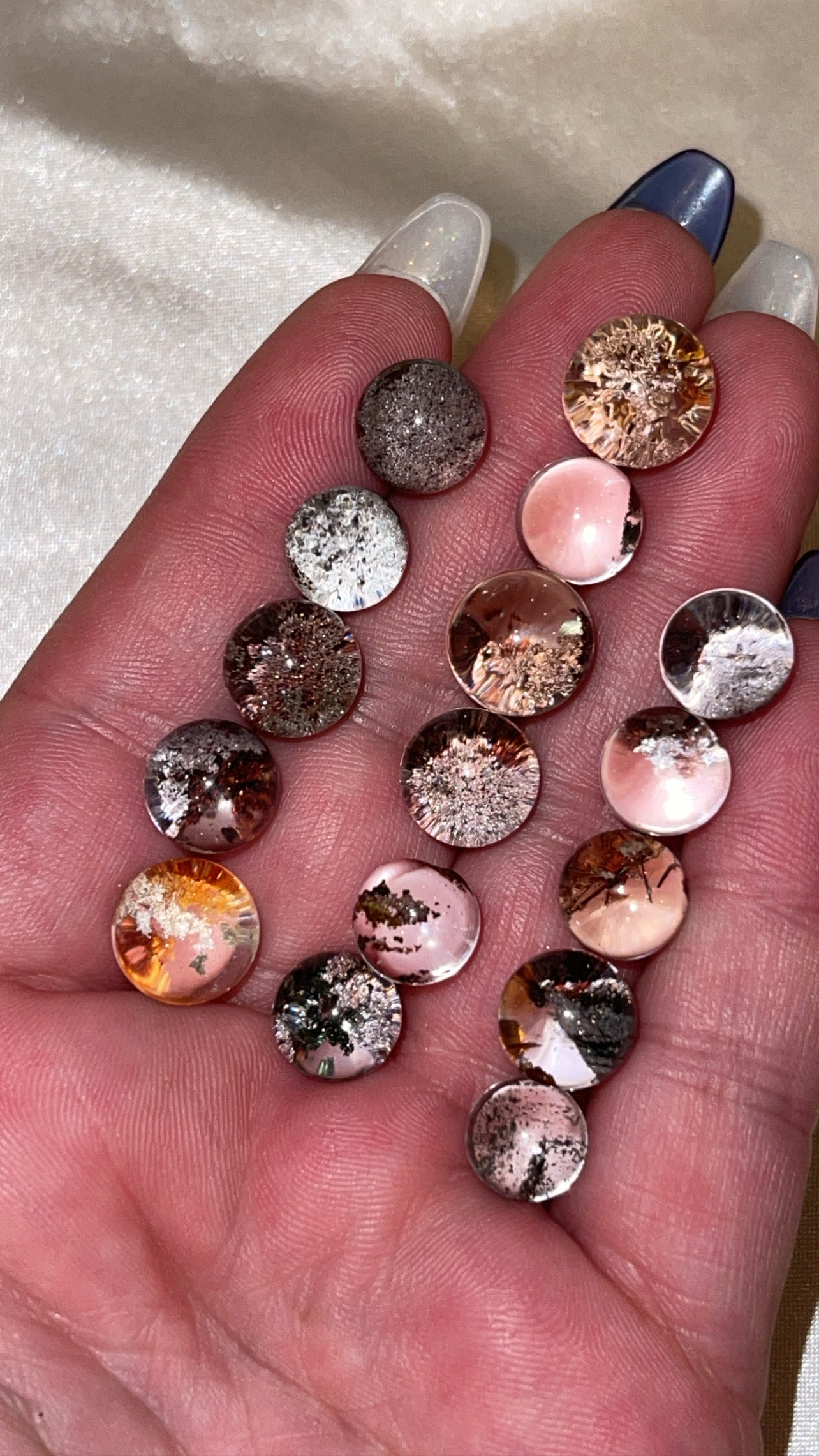 Lodalite Mini Sphere