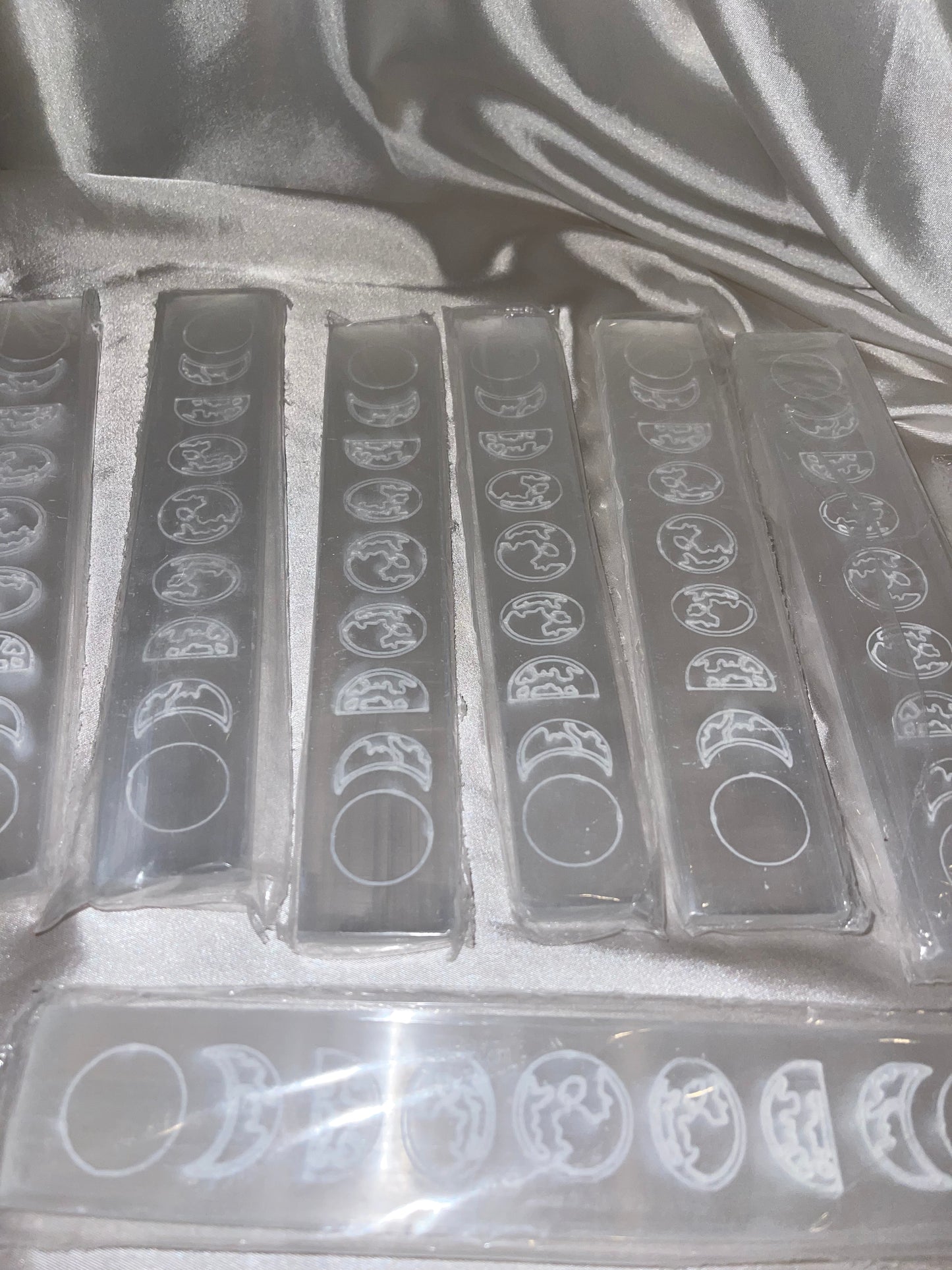 Selenite Moon Phase Charging Bar