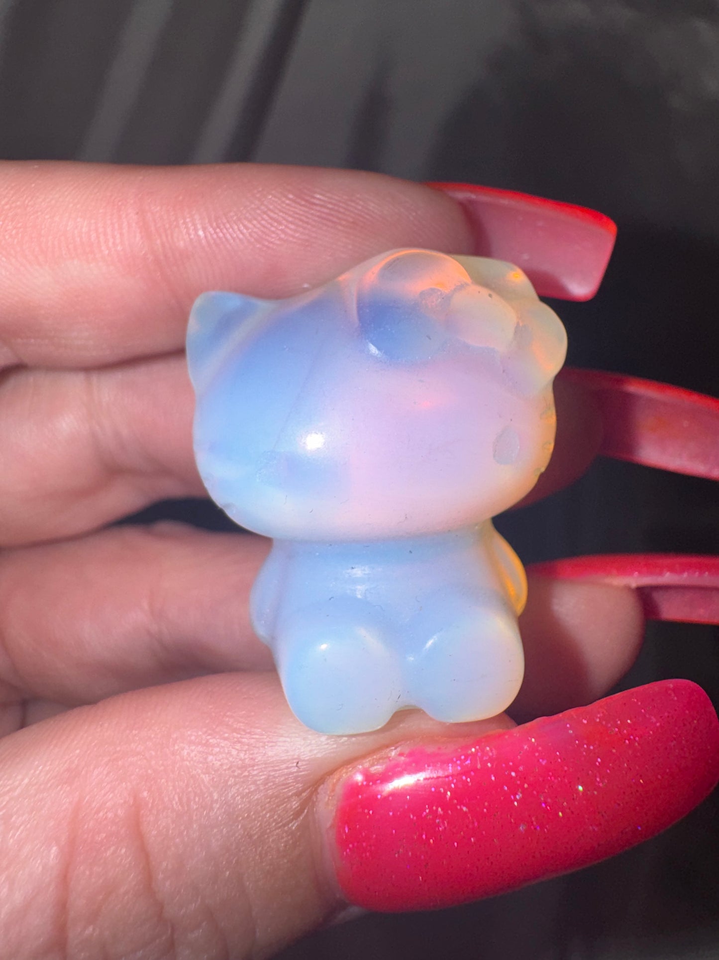 Hello Kitty Small Carving