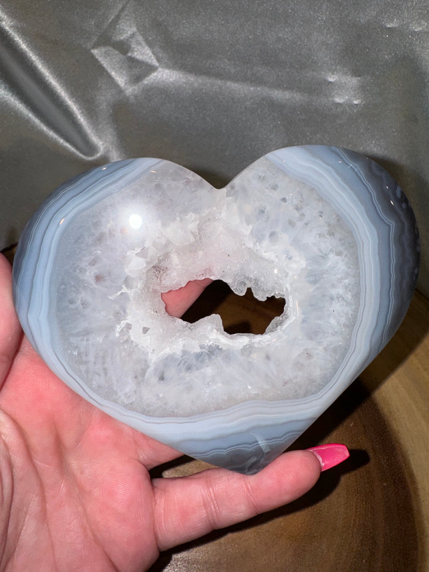 Druzy Agate Large Heart on Stand