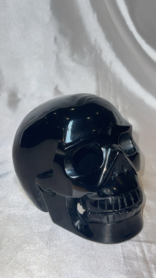 Obsidian Hollow XL Skull