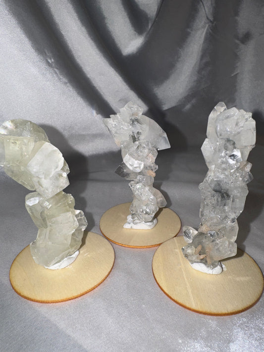 Gem Apophyllite AAA Stalachtite