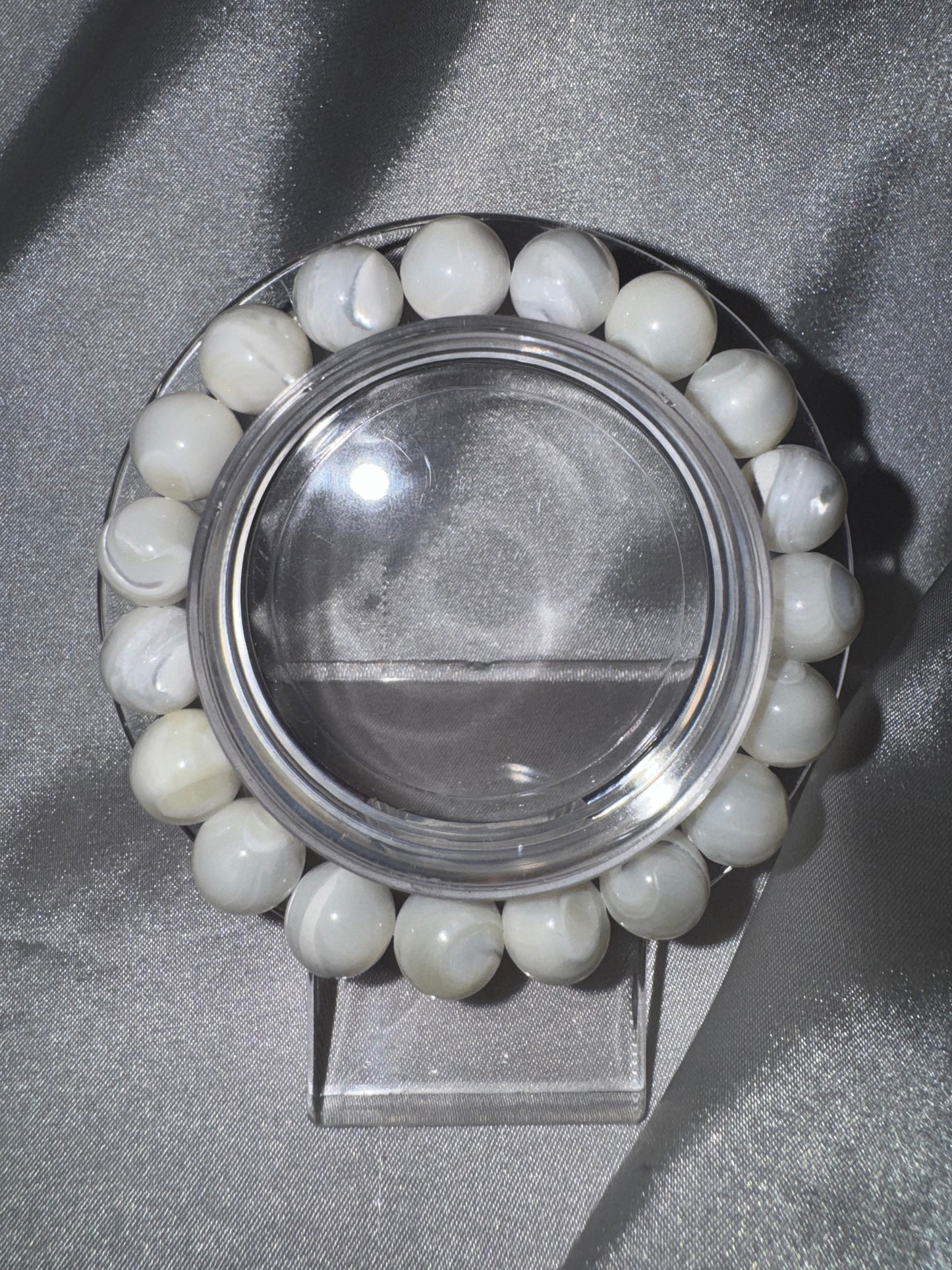 Shell 10mm Bracelet