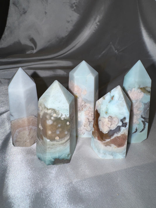 Green Flower Agate Tower