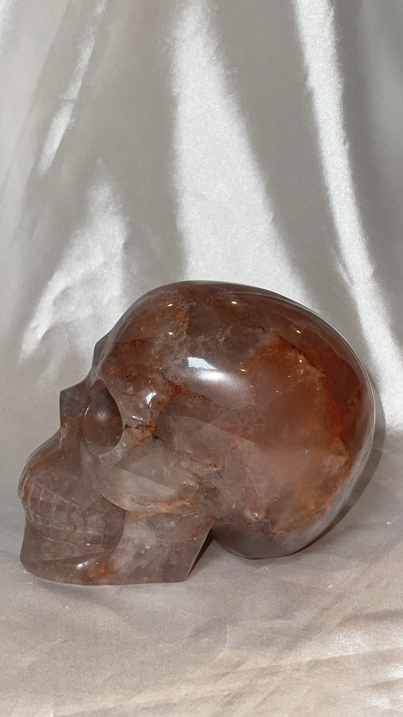 Hematite Quartz AAA XXL Skull