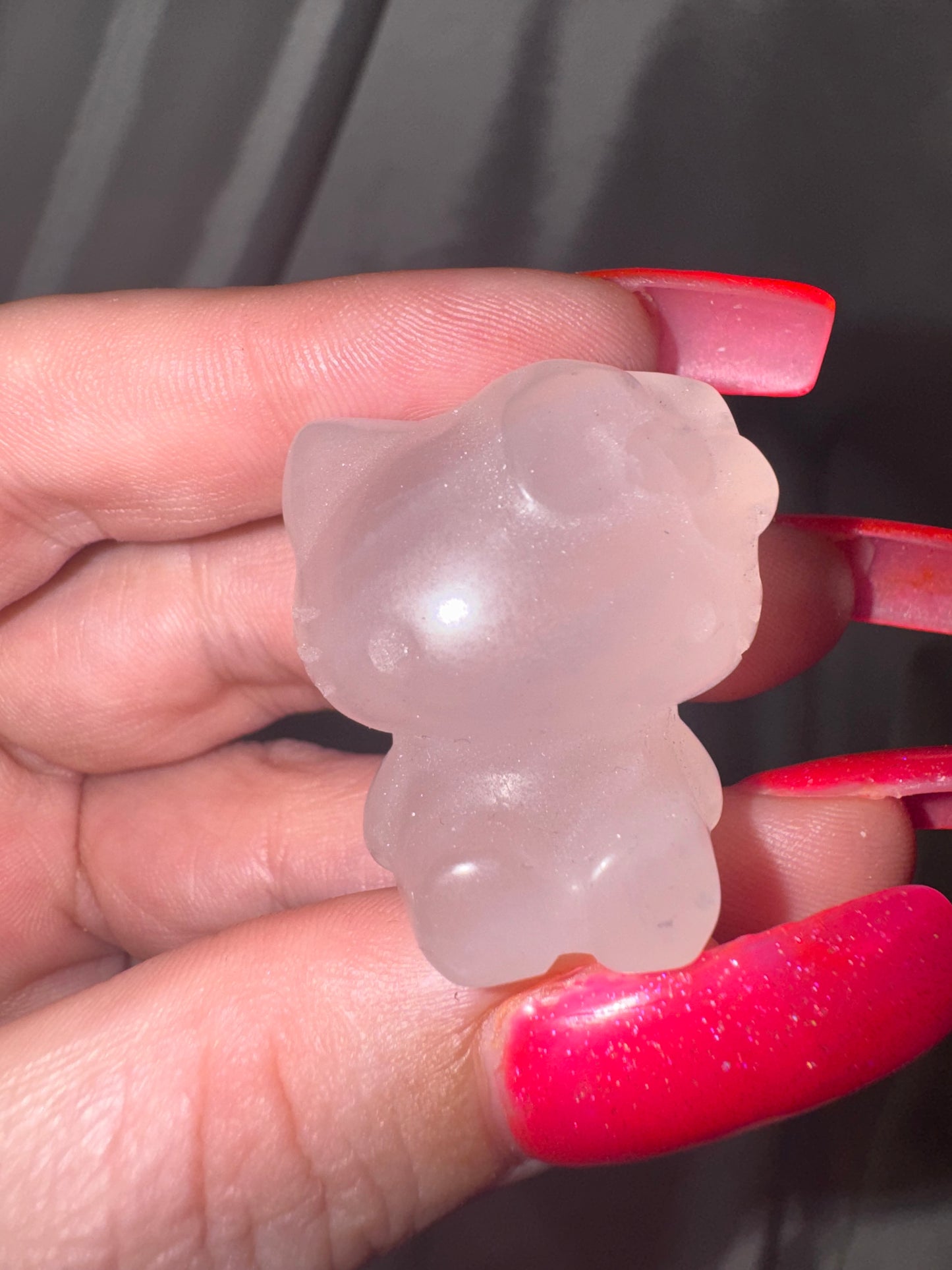 Hello Kitty Small Carving