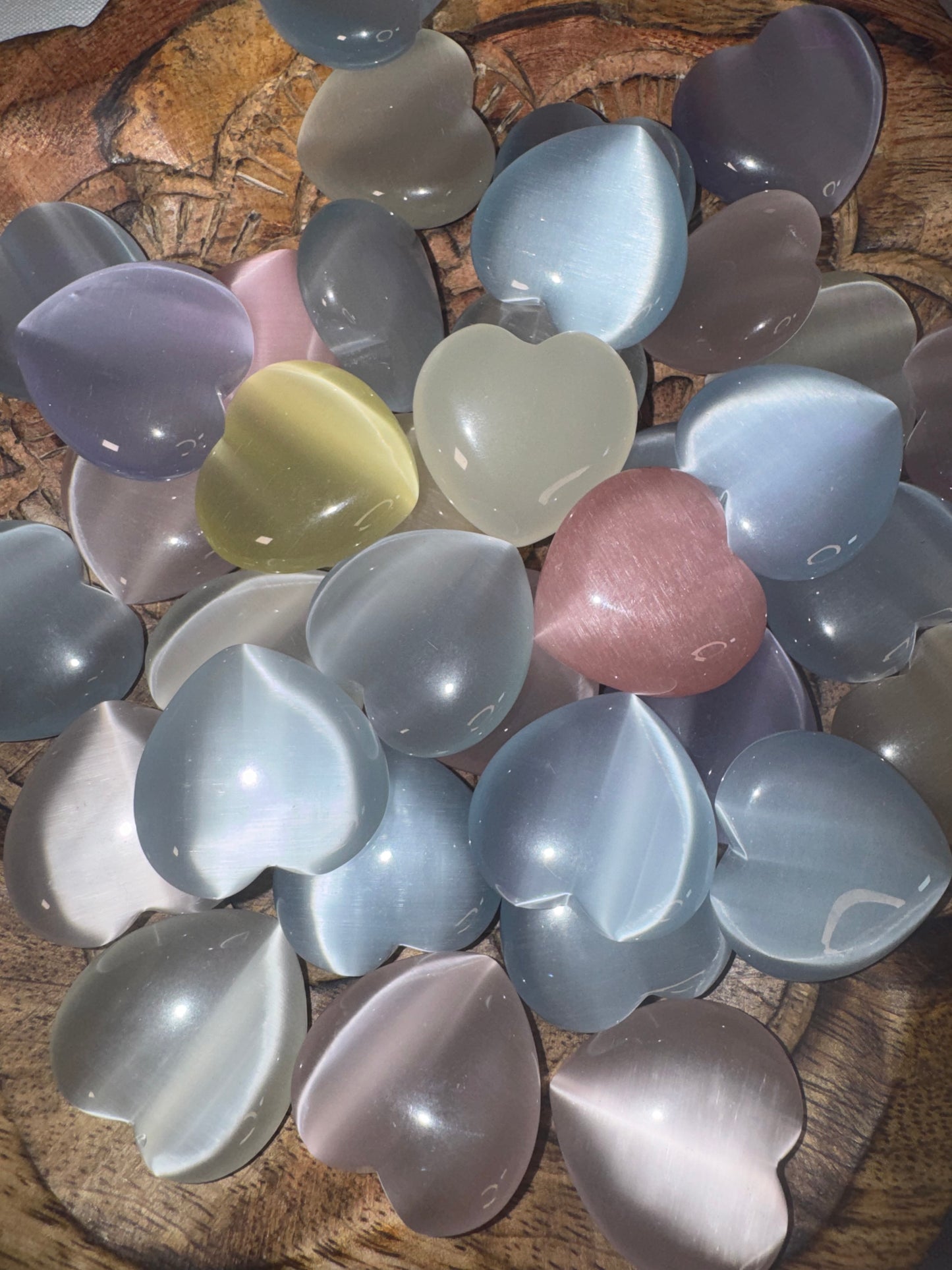 Cats Eye Hearts