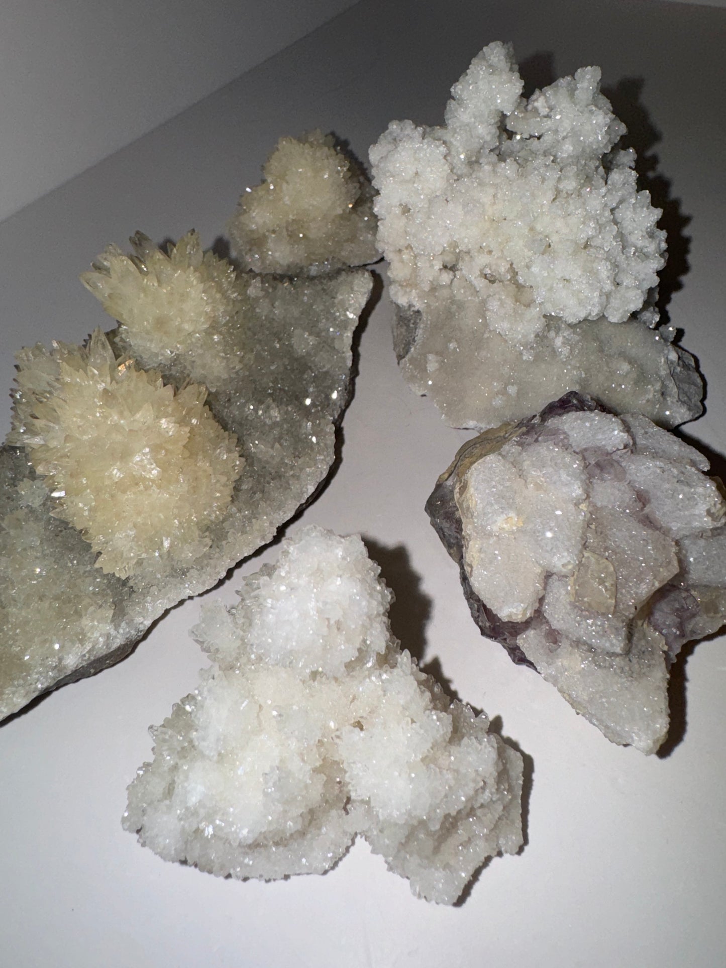 Druzy Calcite specimen