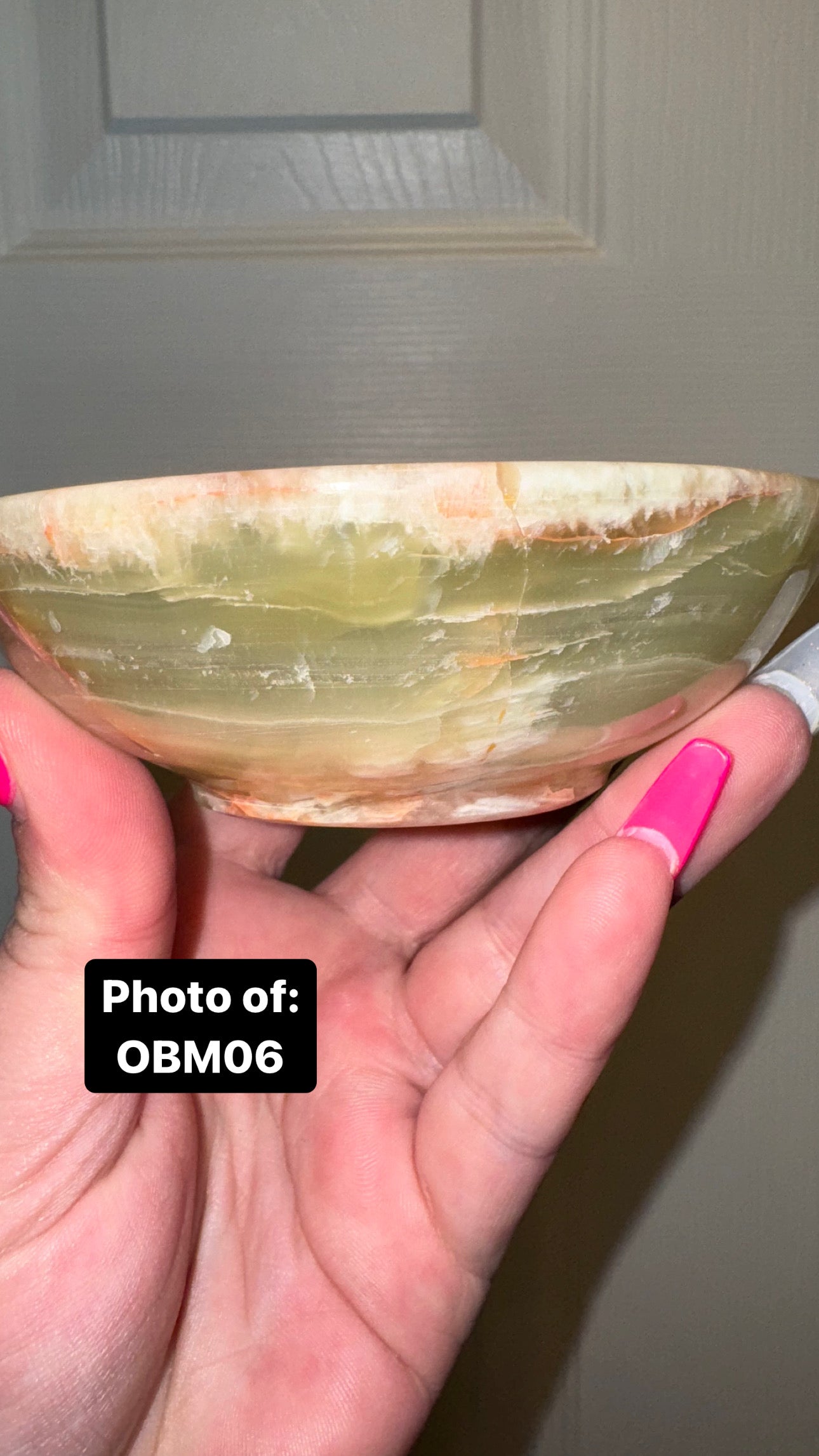 Banded Onyx Medium Bowl