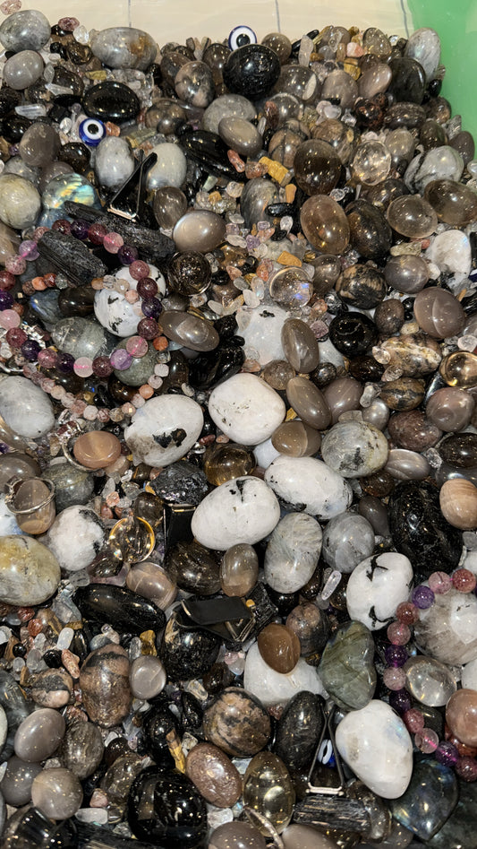 Protection Crystal Confetti Scoop