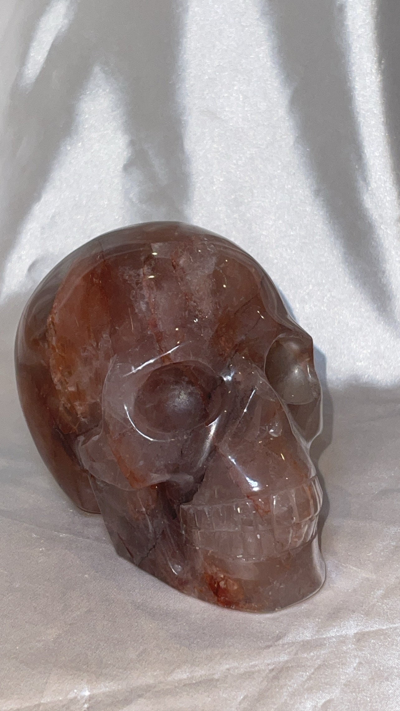 Hematite Quartz AAA XXL Skull